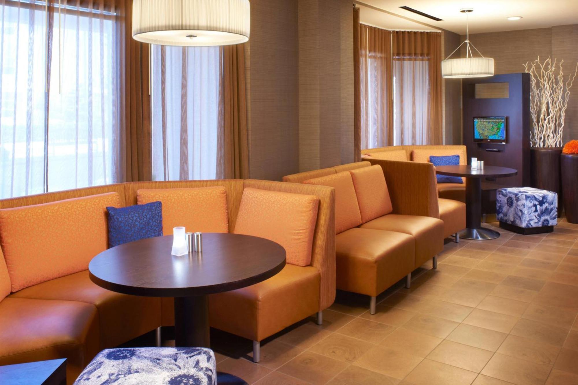 Courtyard Toledo Rossford/Perrysburg Hotel Ngoại thất bức ảnh
